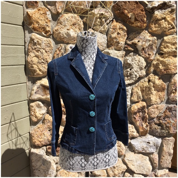 Tahari Jean Jacket, XS with blue flowers buttons - Picture 2 of 6